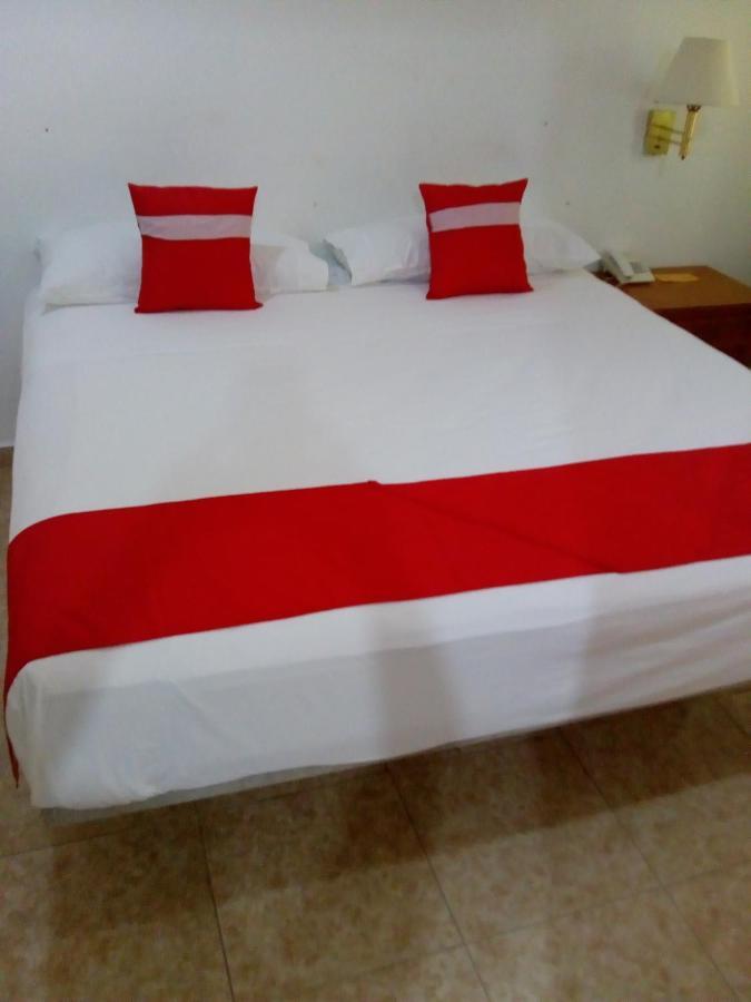 Hotel Gandhi เชตุมัล ภายนอก รูปภาพ